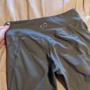 Leggings. Worn once.